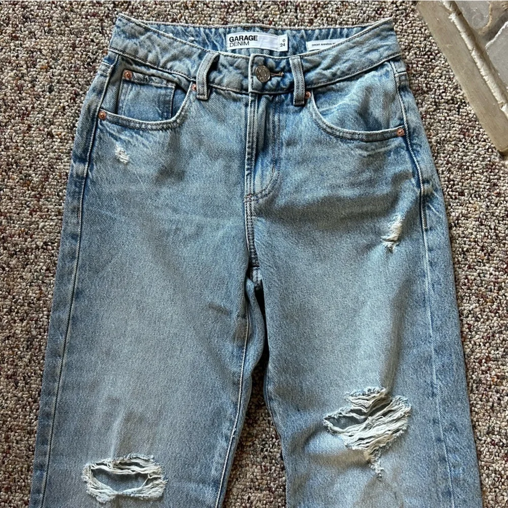 Garage denim distressed